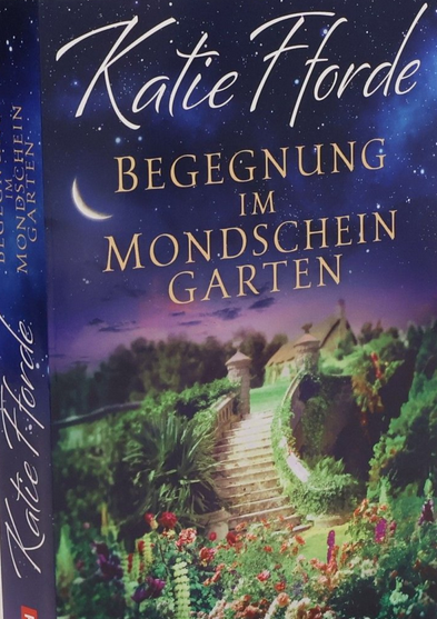 Begegnung im Mondscheingarten