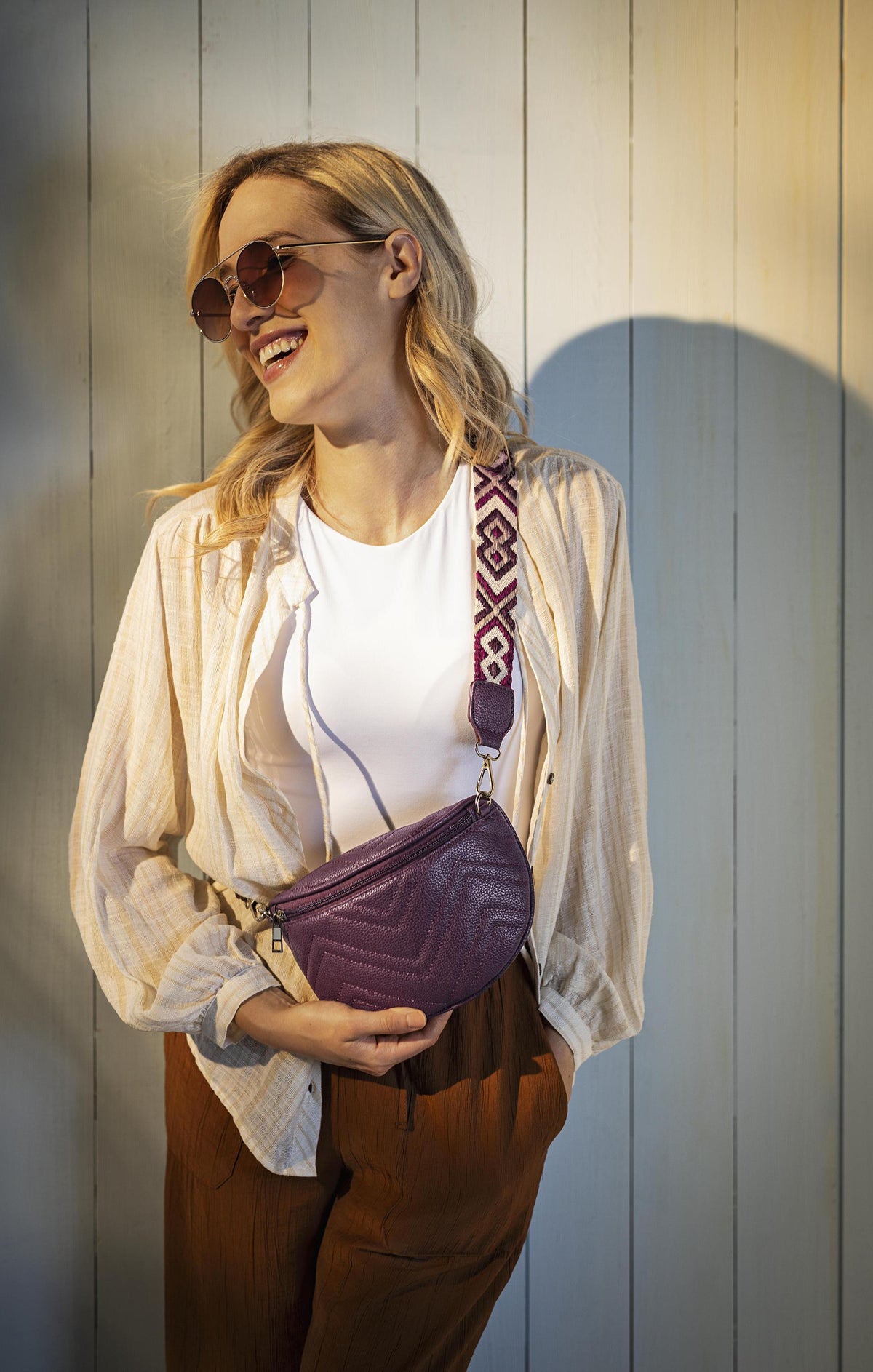 HJP Umhänge- & Bauchtasche "Couture" (Farbe: beere)