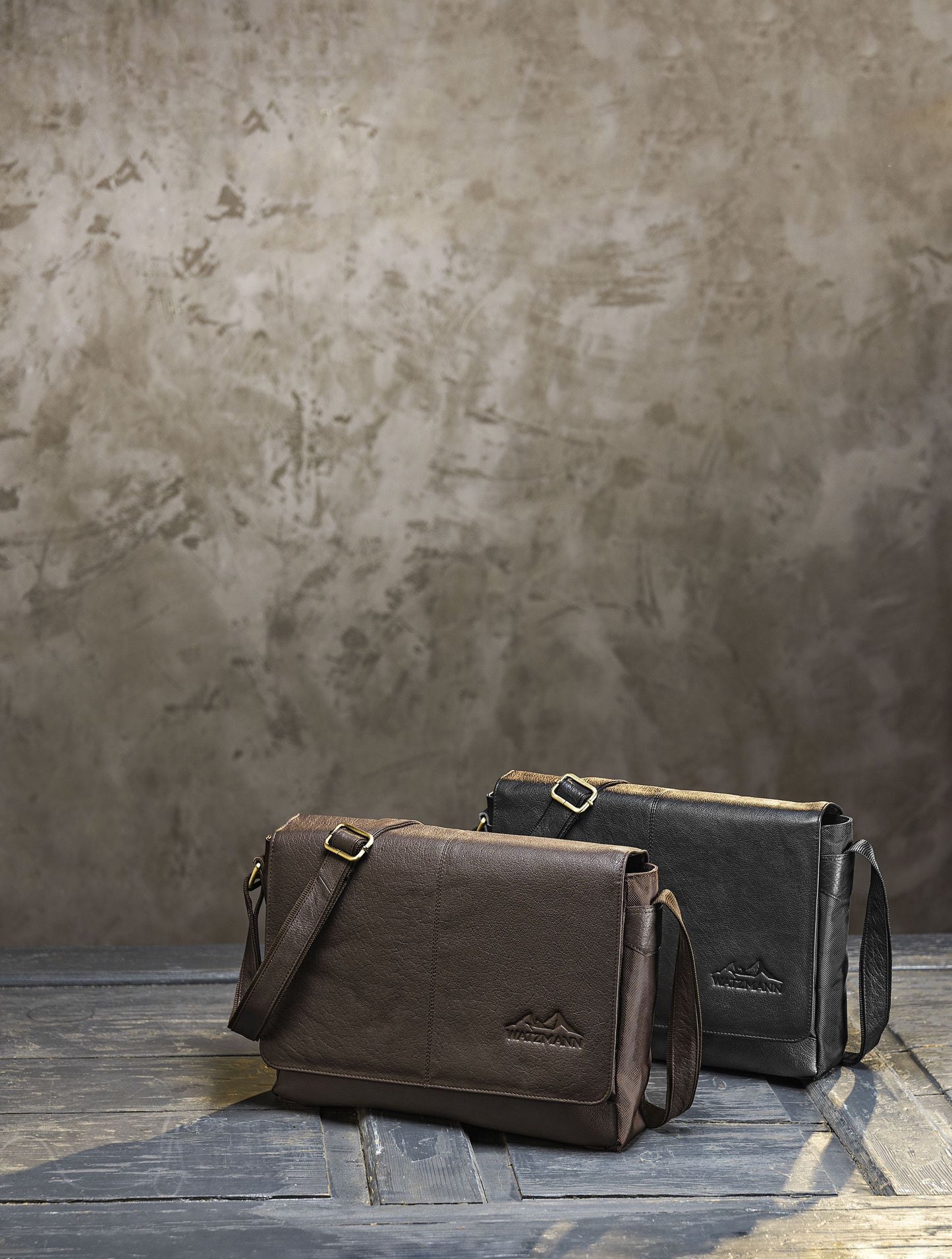 Watzmann Messengerbag "Office" (Farbe: dunkelbraun)
