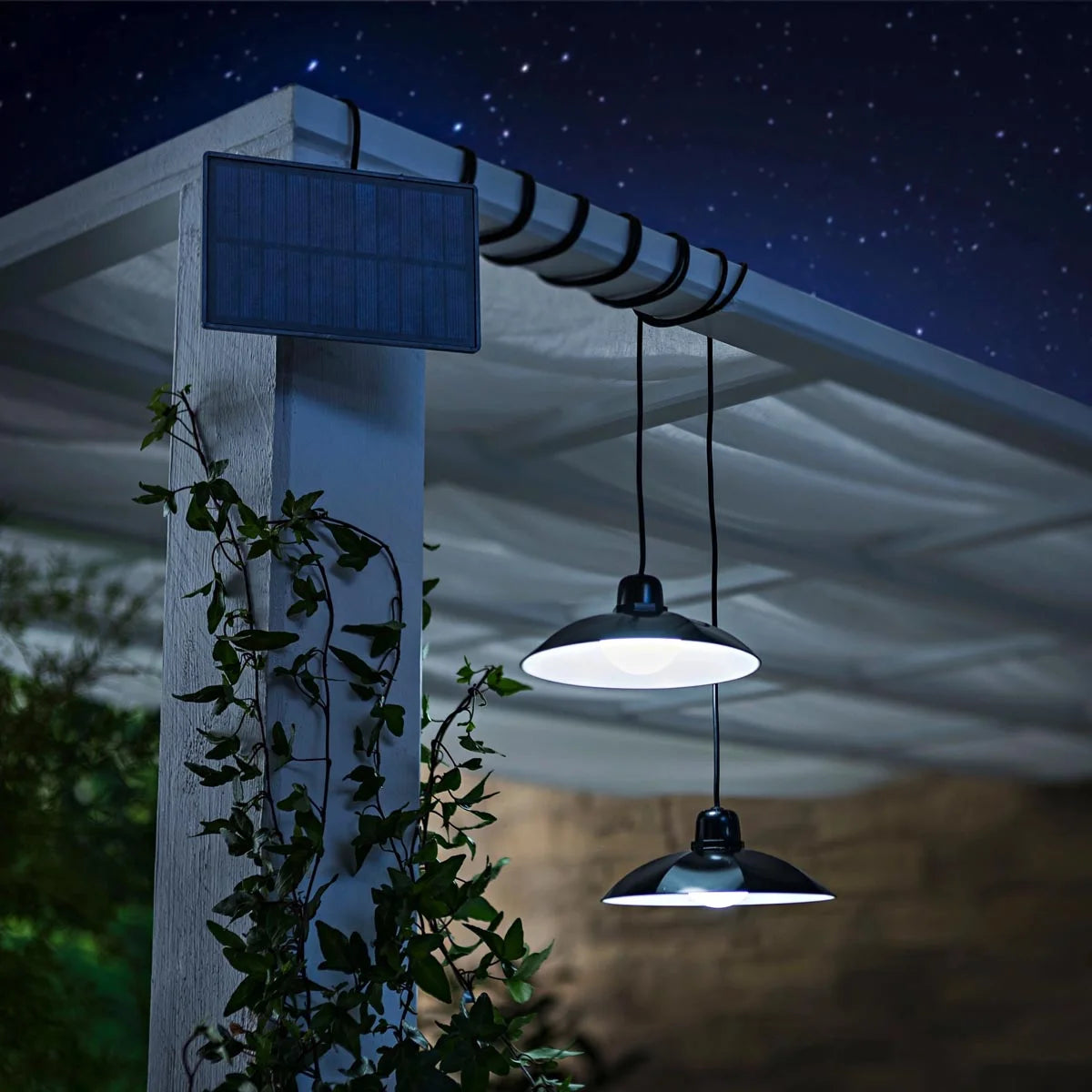 Solar-Hängeleuchte mit 2 Lampen