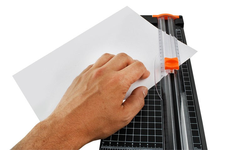 Papierschneidemaschine A3 mit Schneidraster