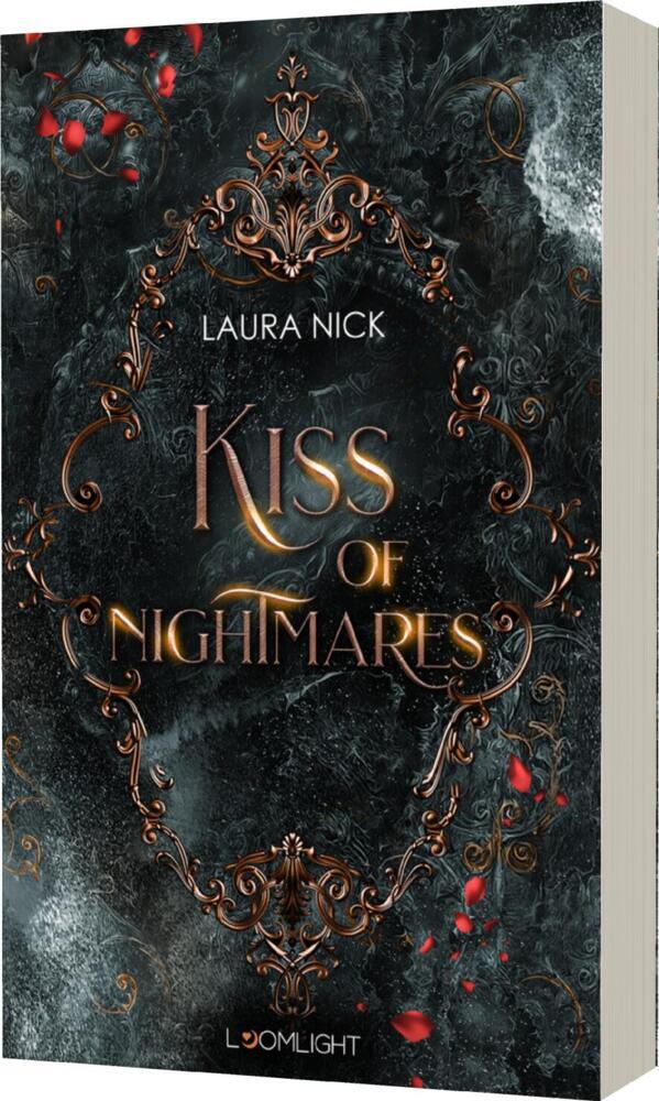Kiss of Nightmares (Laura Nick)