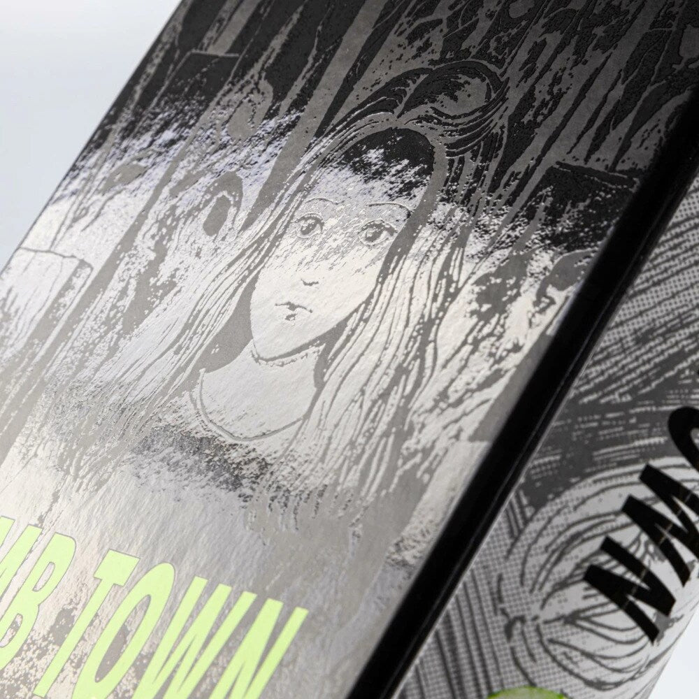 Carlsen Tomb Town - Schrecken aus der Gruft (Deutsch, 2023, Junji Ito, Jens Ossa)
