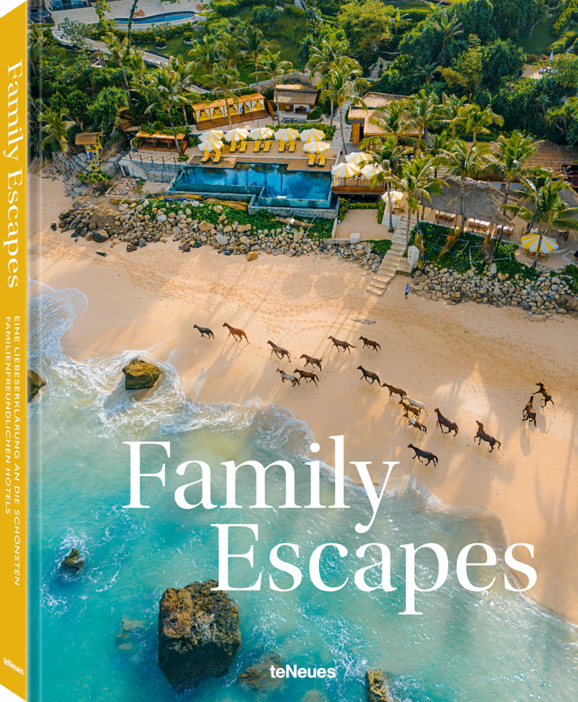 Family Escapes (Andrea Stadlhuber)