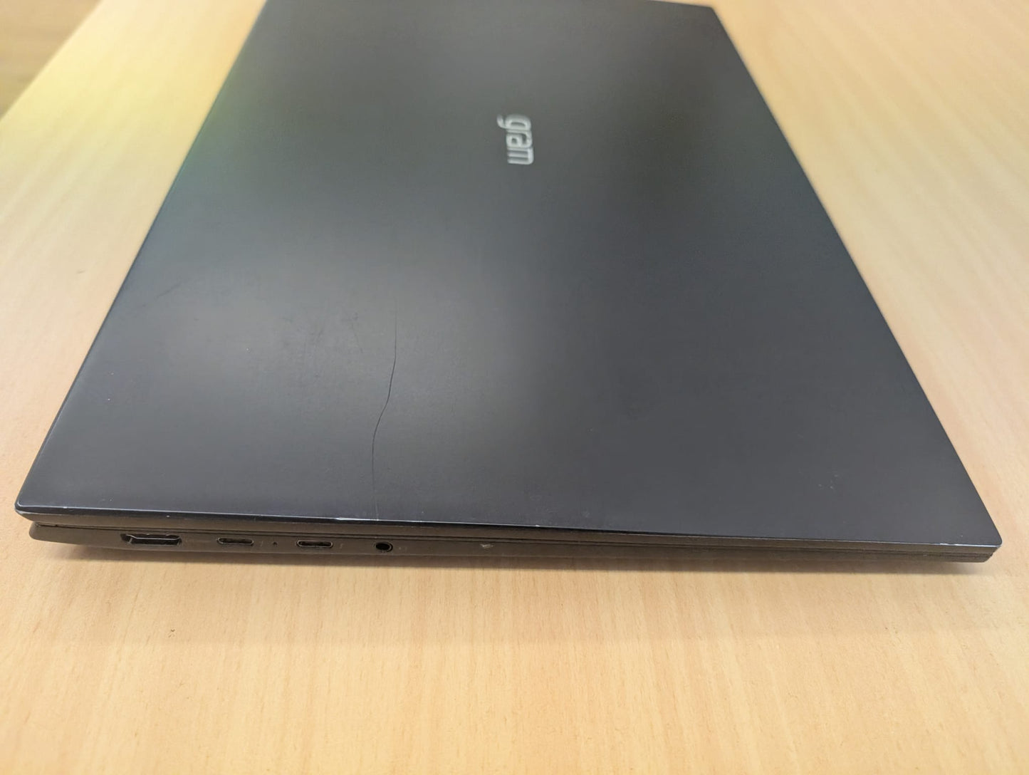 LG Gram Business Edition (DE, 17" WQXGA, i7, 16GB, 1TB SSD, Intel Iris Xe, W10P) - Retoure