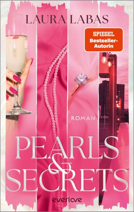 Pearls & Secrets (Laura Labas)