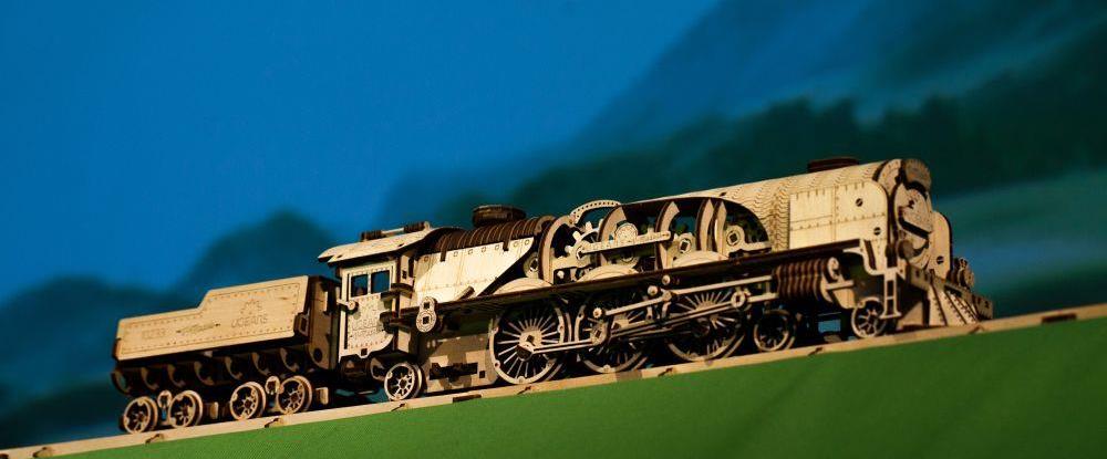 3D Puzzle Zug mit Wagen 538PCS