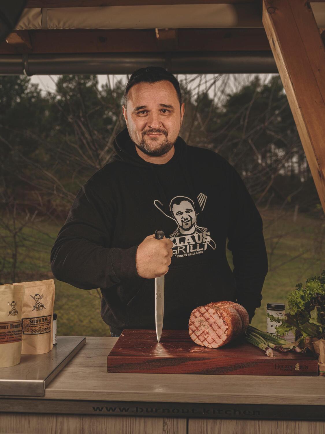 Riva Klaus grillt (Deutsch, 2021, Klaus Glaetzner)