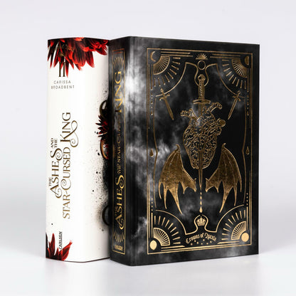 Carlsen The Ashes and the Star-Cursed King (Crowns of Nyaxia 2) (Deutsch, 2024, Carissa Broadbent)