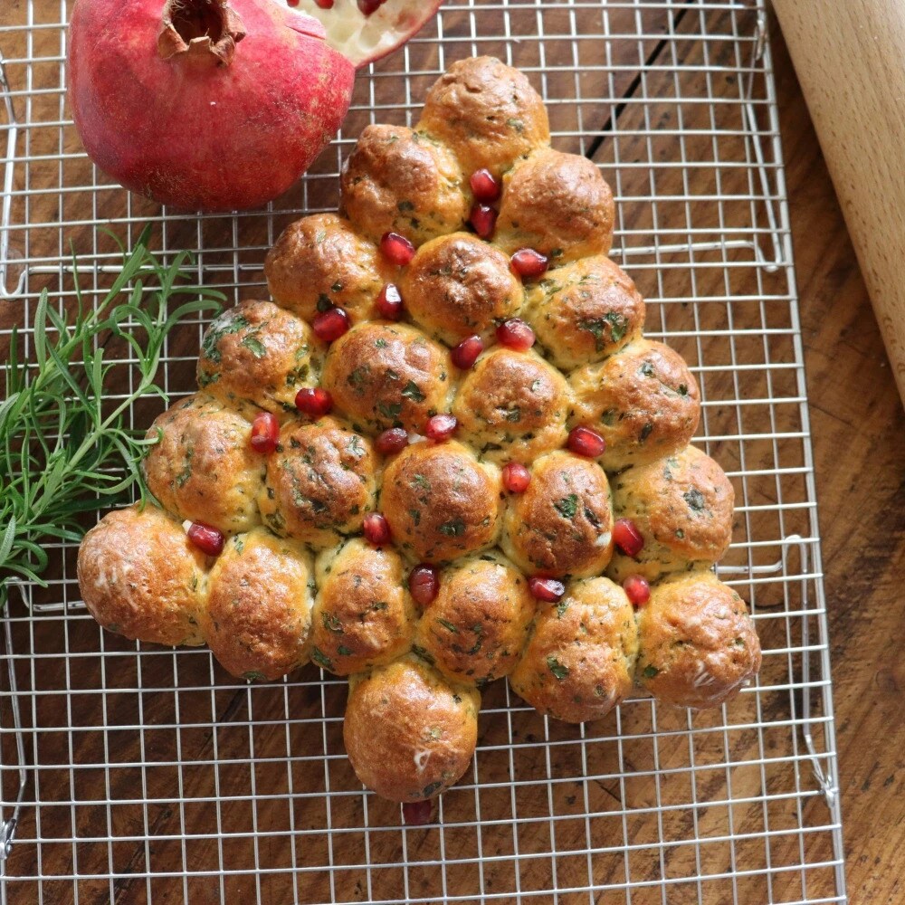 DplusA Die Wölkchenbäckerei: Festtage (Deutsch, 2022, Güldane Altekrüger)