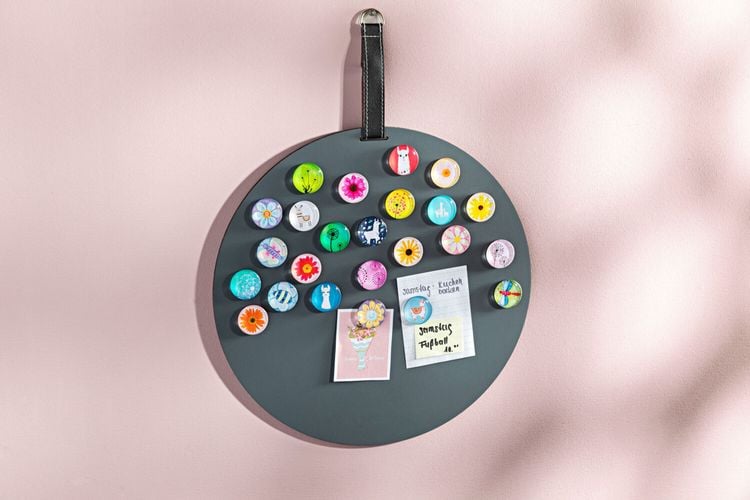 Kühlschrankmagnete "Blüten und Lamas" 24-teilig