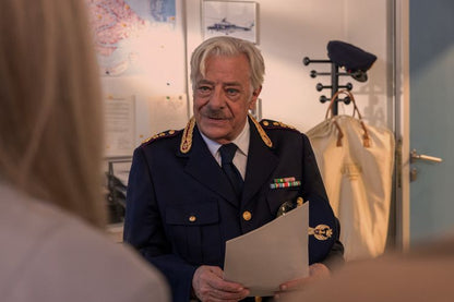 Universal BOOK CLUB - EIN NEUES KAPITEL DVD (DVD, 2023, Deutsch, Spanisch, Französisch, Norwegisch, Niederländisch, Finnisch, Dänisch, Schwedisch, Italienisch, Isländisch, Englisch)