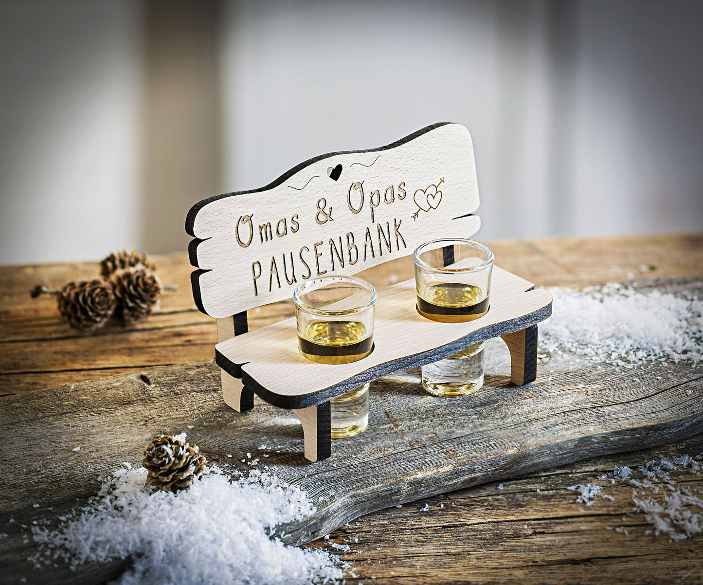 Schnapsbank "Omas & Opas Pausenbank"