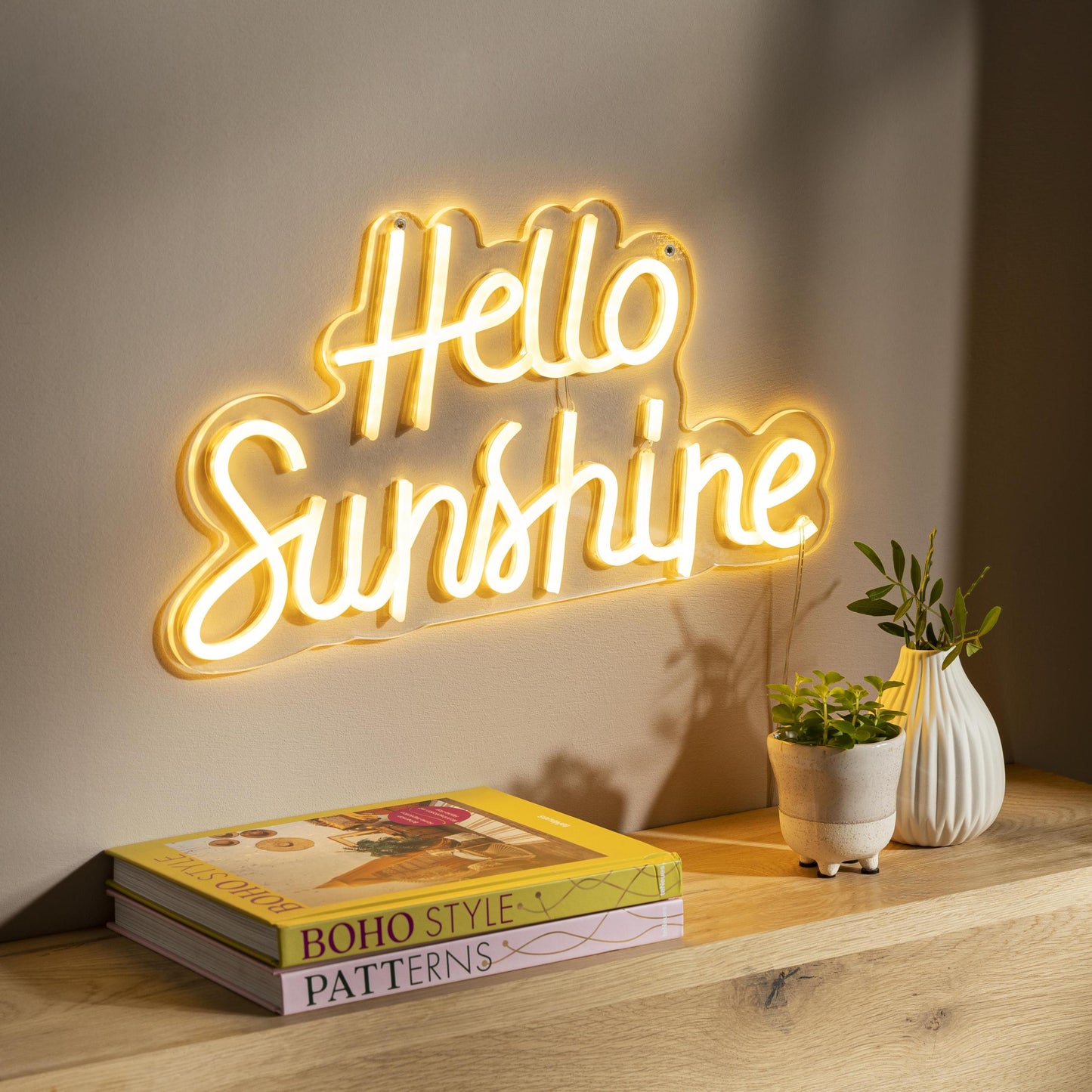LED-Schriftzug "Hello Sunshine"