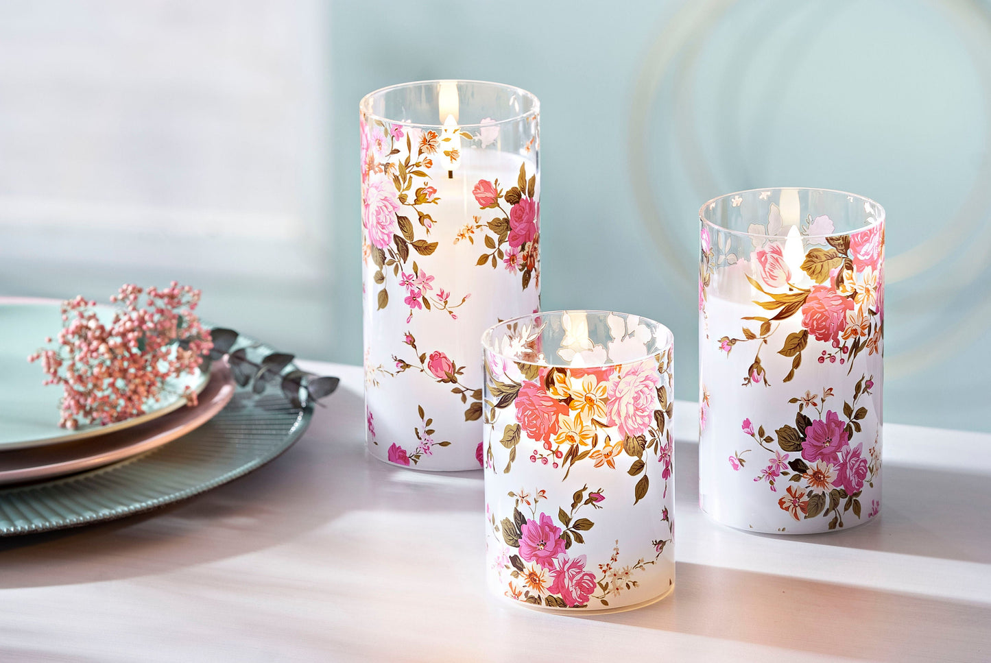 LED-Kerzen im Glas "Romantic Flowers" 3er-Set