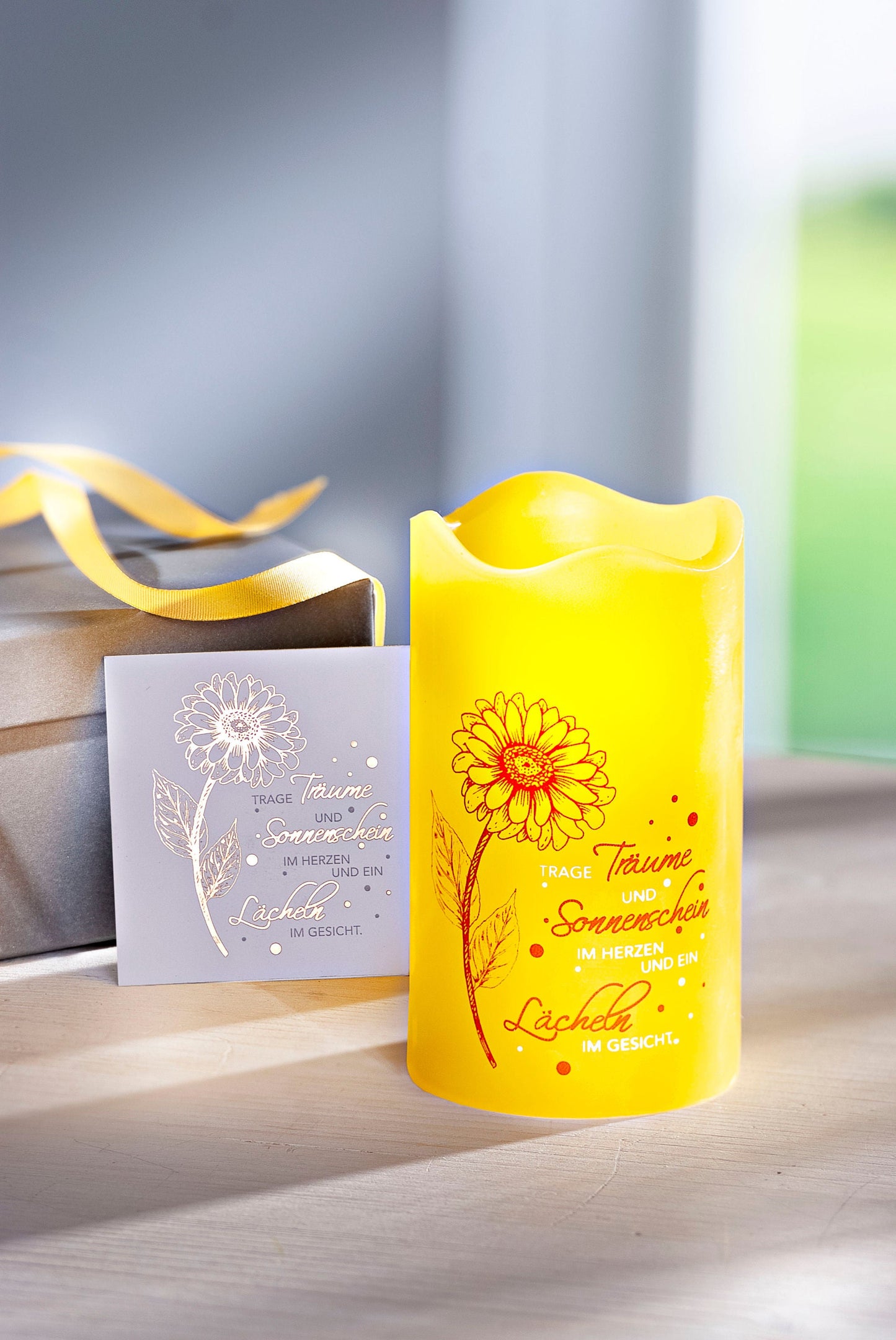 Geschenkset LED-Echtwachskerze "Sonnenschein"