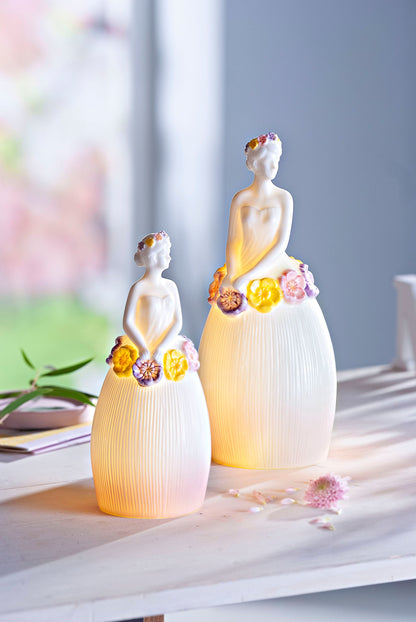 LED-Porzellanfigur "Blütenmädchen" 2er-Set