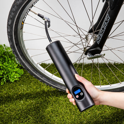 Portabler Akku-Kompressor