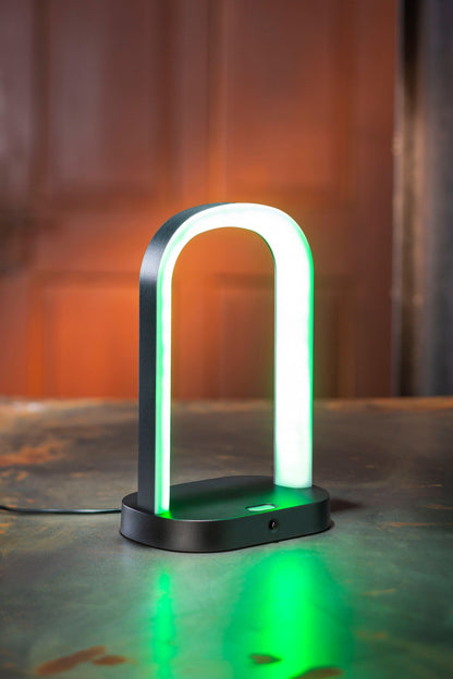 Kopfhörerständer mit RGB-Beleuchtung