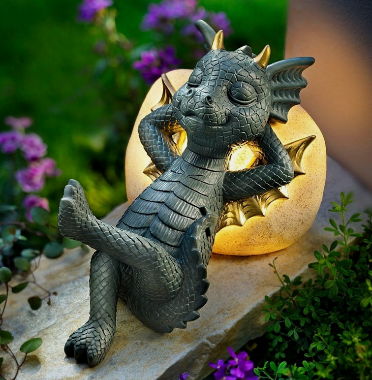 Dekofigur Drache "Amadu" auf LED-Stein