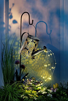 Solar-Gartenstecker Giesskanne "Dahlia"