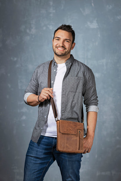 Watzmann Shoulderbag "Ryver" Leder (Farbe: anthrazit)