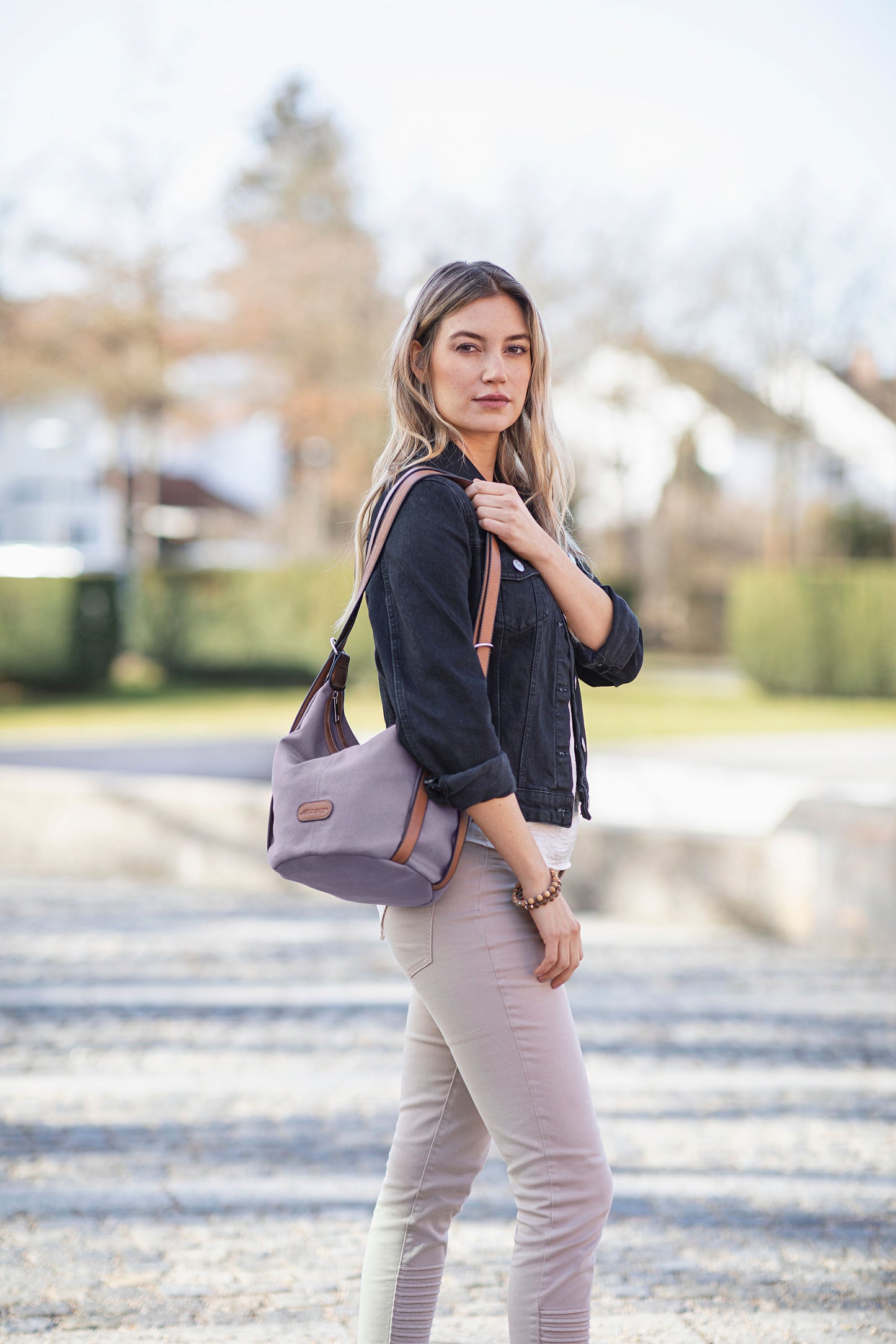 Arrows Schulter- und Rucksacktasche "Emmi", Canvas (Farbe: grau)