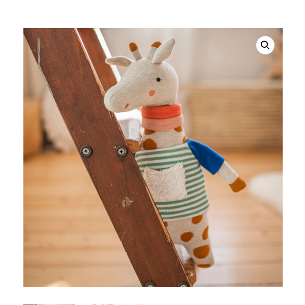 Kuscheltier Giraffe “Maila” mit Ringelshirt