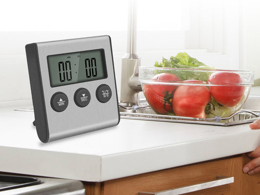 Thermometer mit Fleischsonde zum Braten von Fleisch