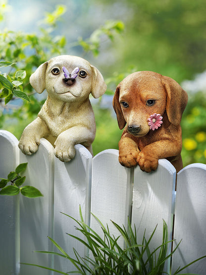 Zaungucker Hund "Lotti"