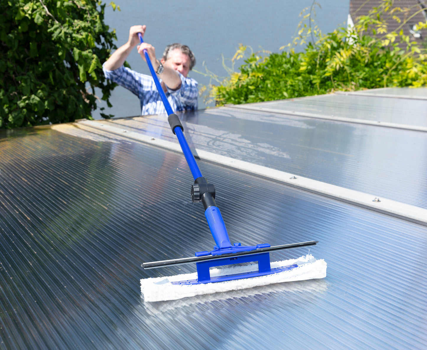 Teleskop-Fensterwischer, 3,88 m mit Schmutzkratzer