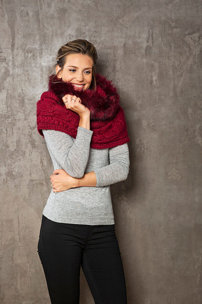 Loop-Schal mit Kunstpelz, bordeaux