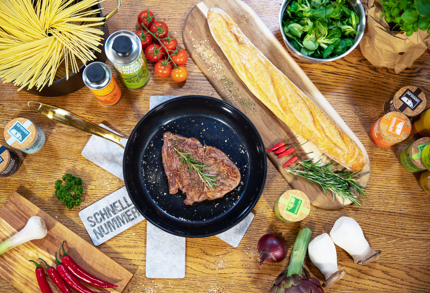 Henssler Aluminium-Pfanne mit Edelstahl-Griff (Größe: 20 cm)