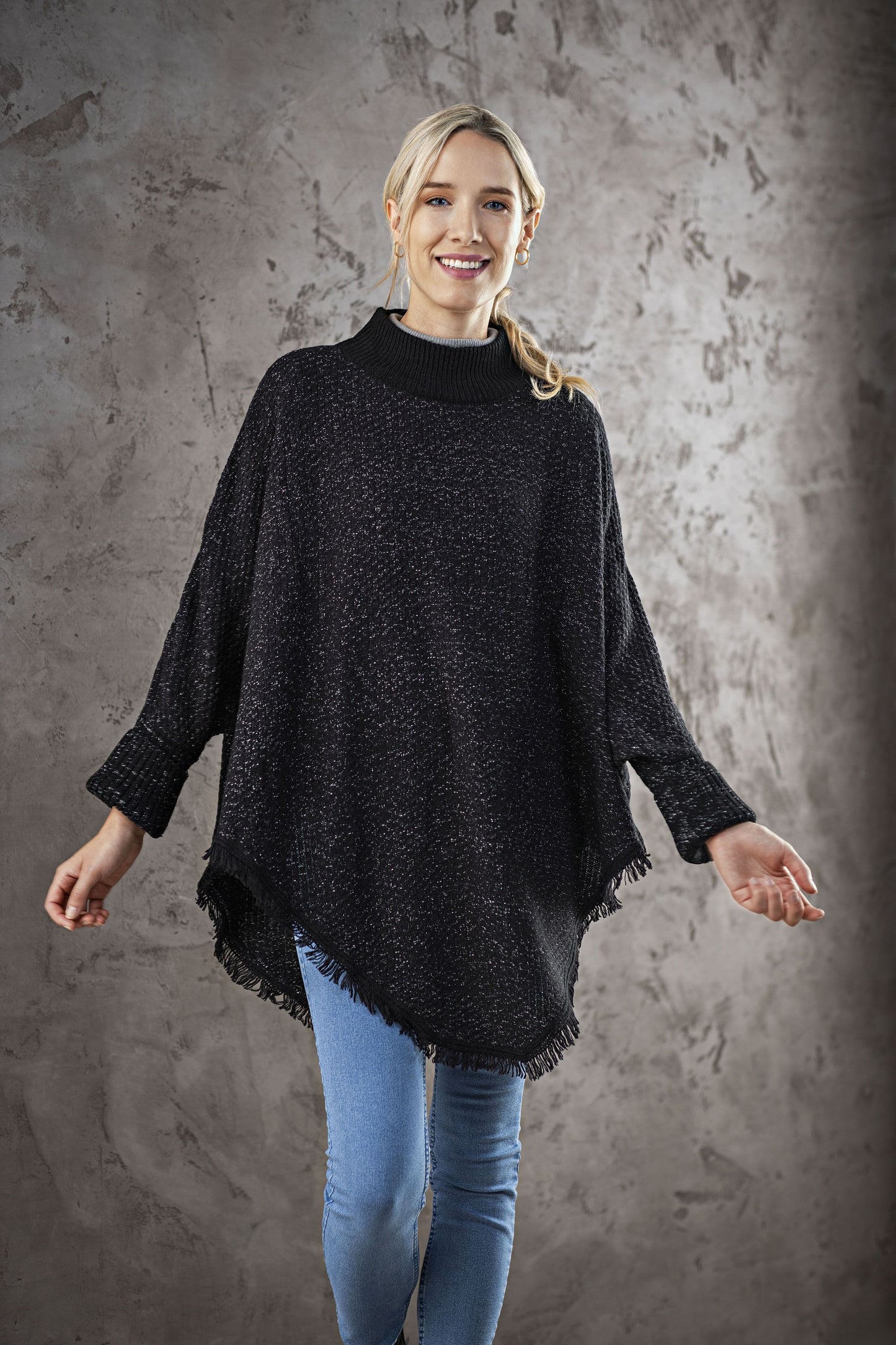 Poncho "Lena" (Farbe: schwarz)