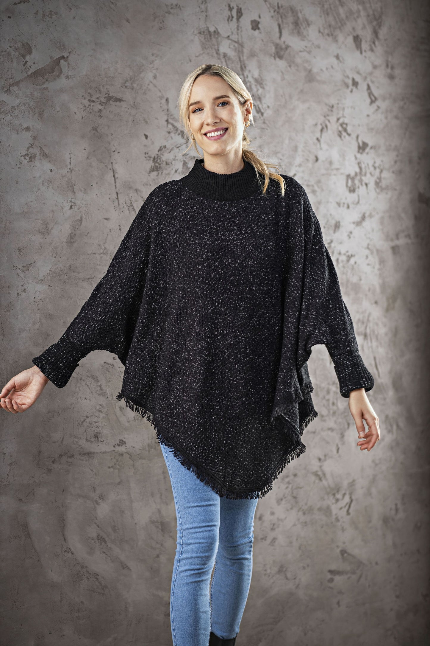 Poncho "Lena" (Farbe: schwarz)