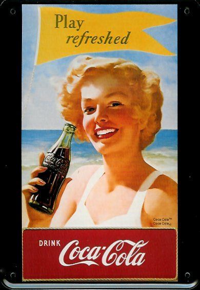 Schild 'Coca Cola Play Refreshed'
