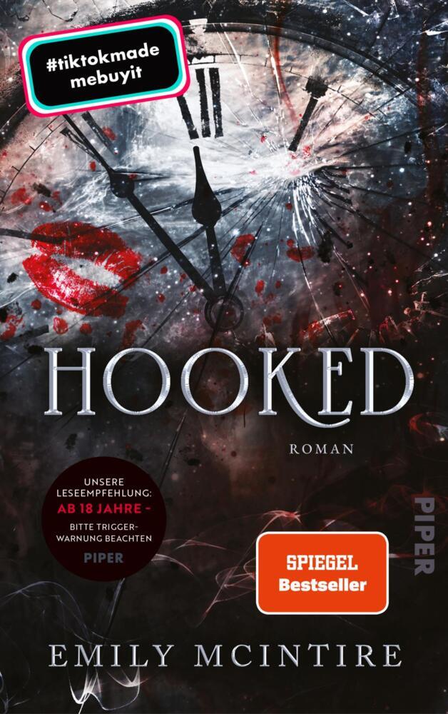 Hooked (Emily Mcintire)