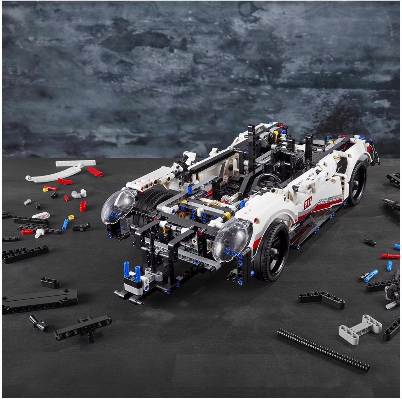 Lego Technic Porsche 911 RSR (42096)