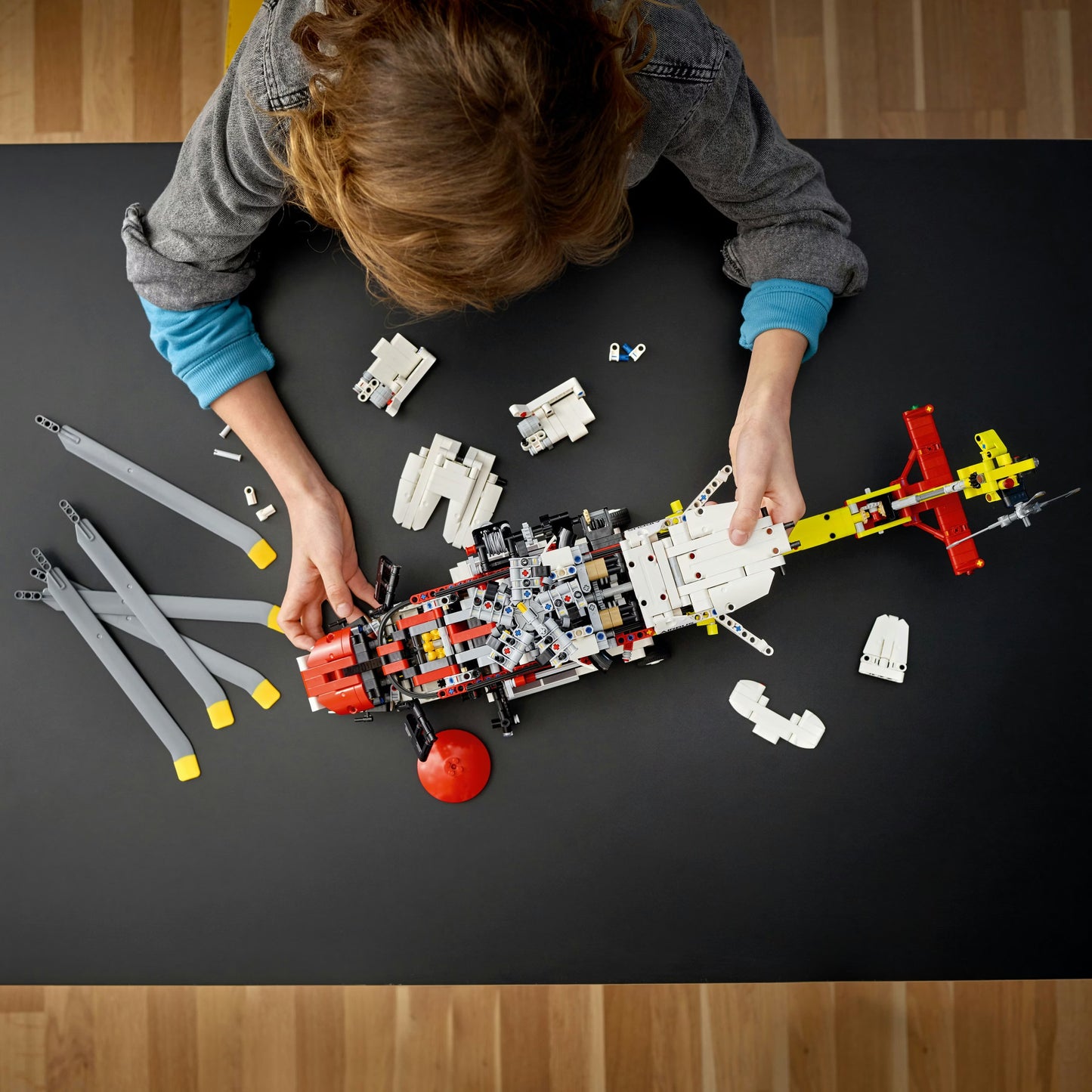 Lego Airbus H175 Rettungshubschrauber (42145)