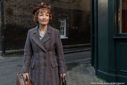 Mrs. Harris und ein Kleid von Dior