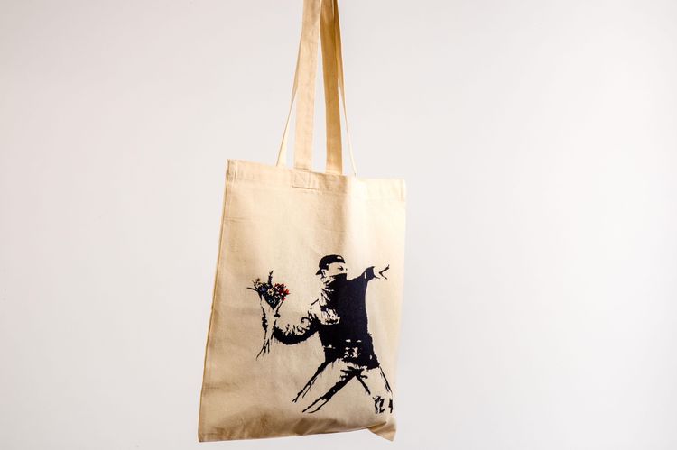 Stofftasche Bansky - Blumenwerfer