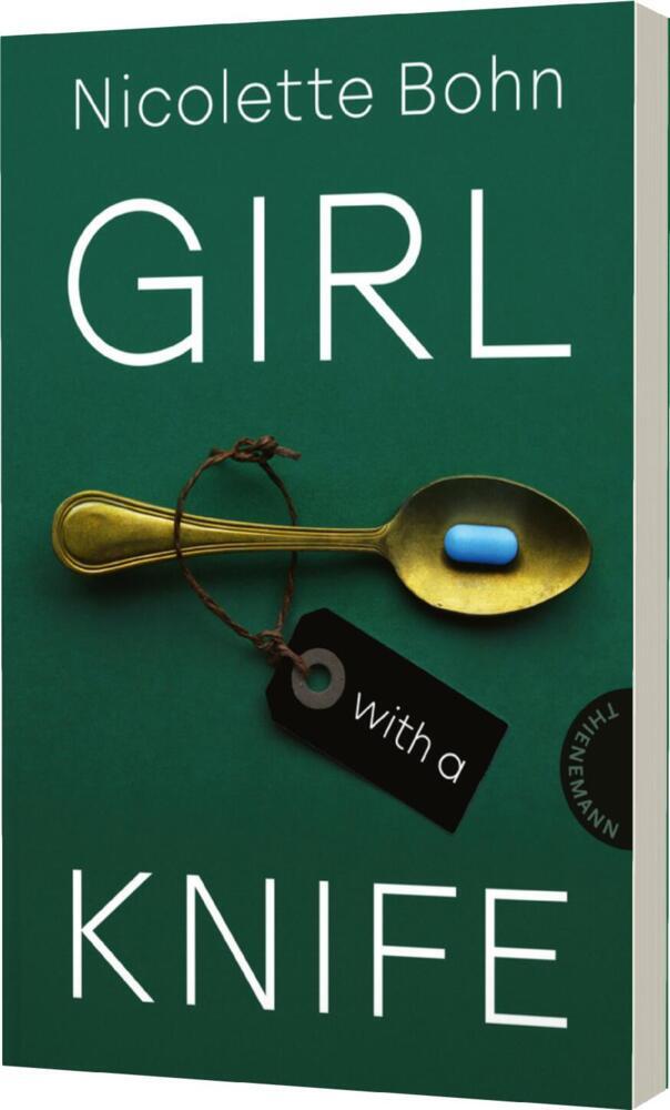 Girl with a knife (Nicolette Bohn)