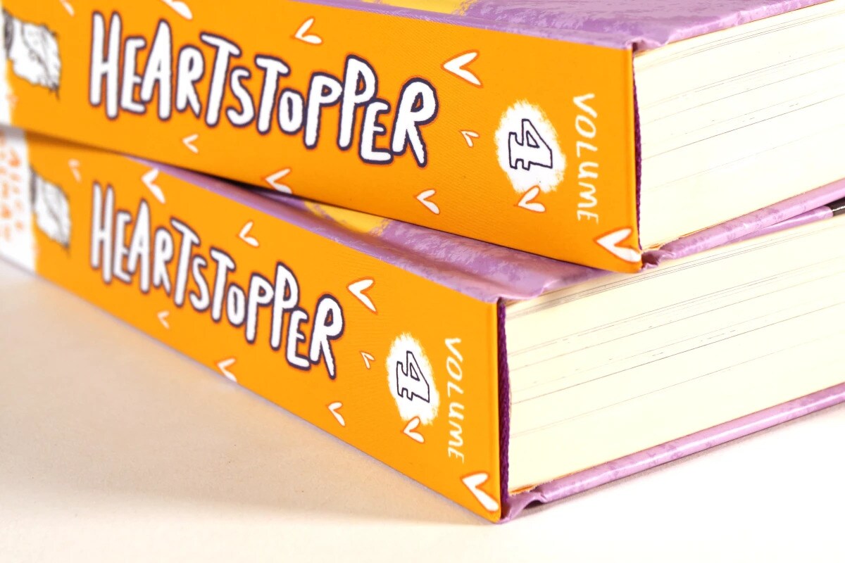Loewe Verlag Heartstopper Volume 4 (deutsche Hardcover-Ausgabe) (Deutsch, 2022, Alice Oseman, Vanessa Walder)