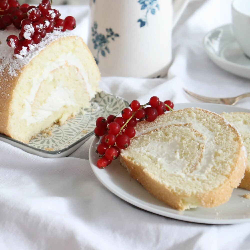 DplusA Die Wölkchenbäckerei: Festtage (Deutsch, 2022, Güldane Altekrüger)