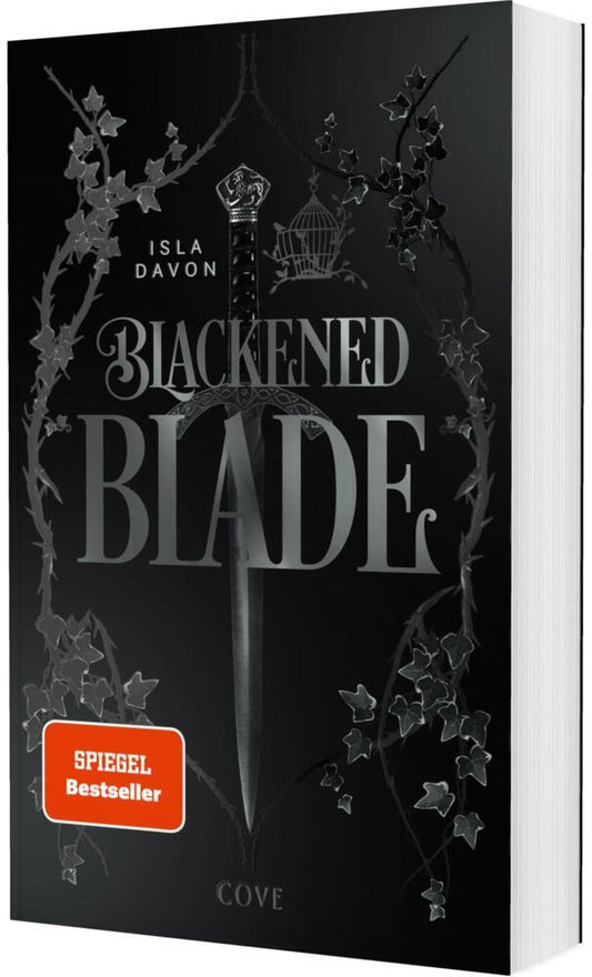 Blackened Blade 1: The Blackened Blade (Isla Davon)