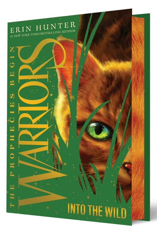 Warriors: The Prophecies Begin #1: Into the Wild Collector's Deluxe Limited Ed (Erin Hunter)