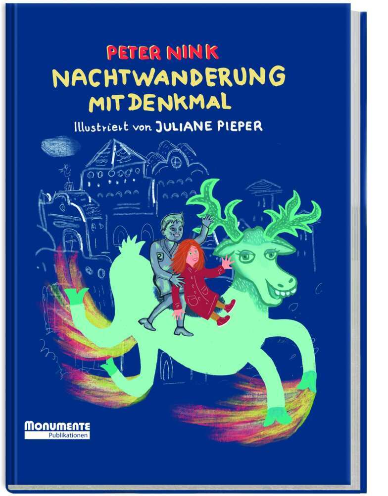 Nachtwanderung mit Denkmal (Peter Nink)