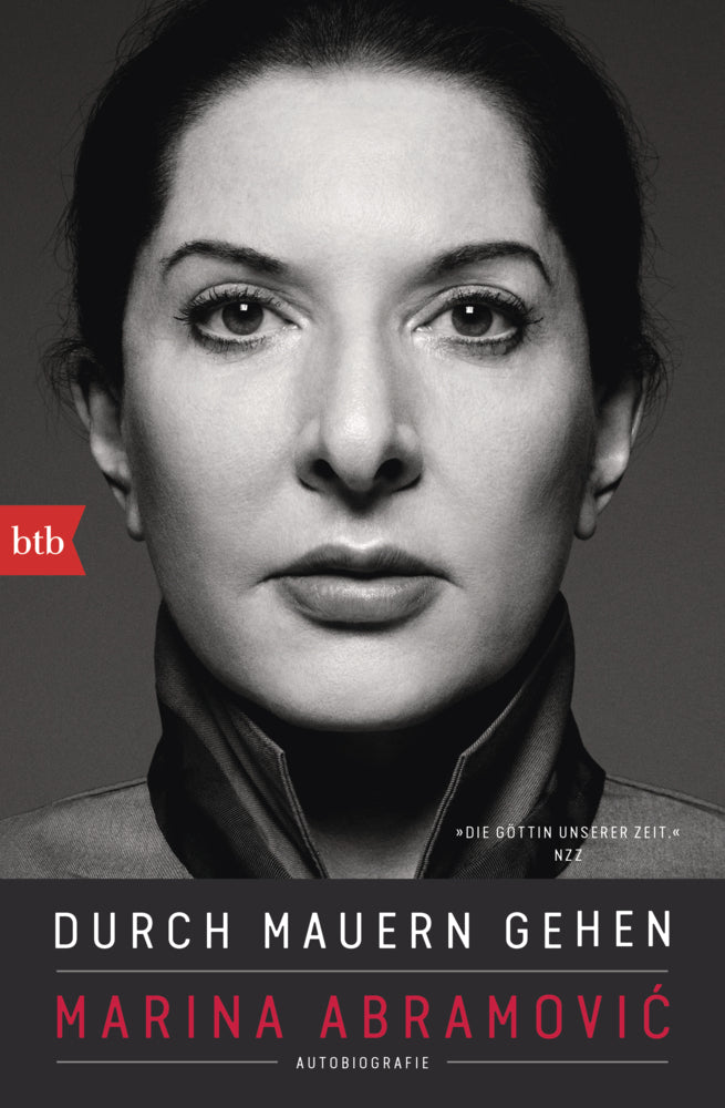 Durch Mauern gehen (Marina Abramovic)
