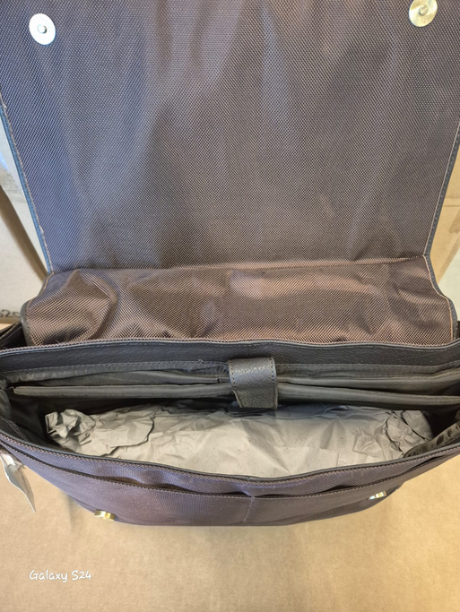 Watzmann Umhängetasche Leder braun
