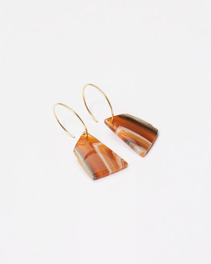 Elsita Jewelry Wild 11 earrings featuring raw, freeform Indonesian agate slices on 14K gold-filled hoops.